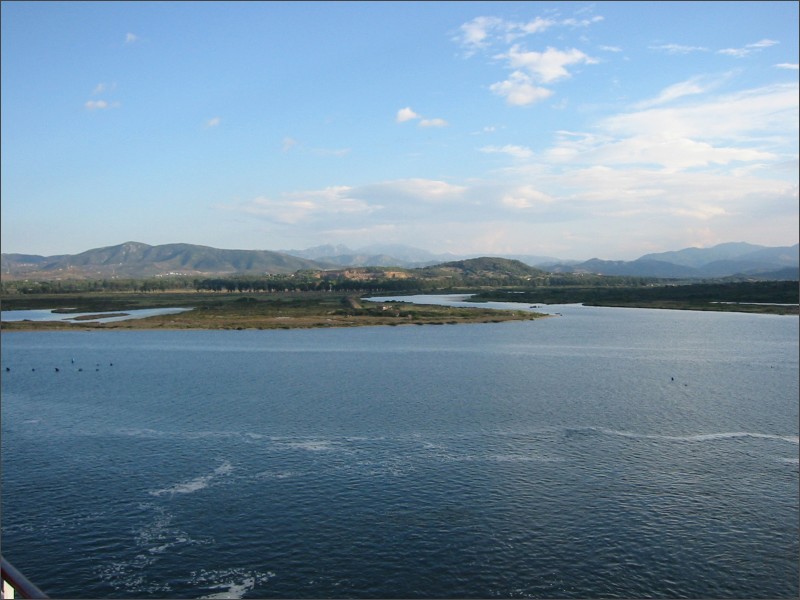 [112-1206_img.jpg]