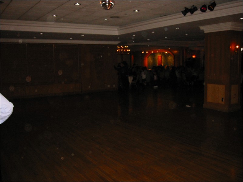 [110-1060_img.jpg]